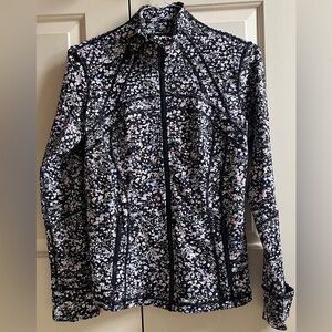 🍒LULULEMON sz 12 DEFINE Jacket FLORAL SPRITZ MULTI Black Pink Blue ~ *LUON!!
